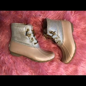 Sperrys duck boots